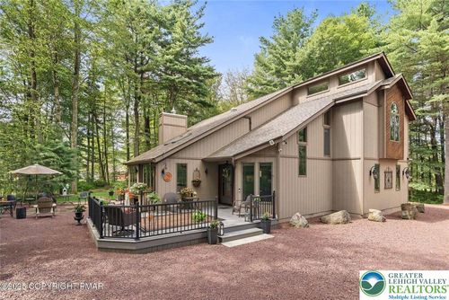 129 Woodbury Dr, Blakeslee, PA, 18610 | Card Image