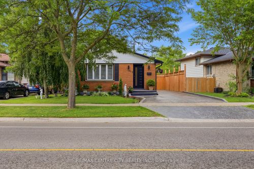 419 Ferndale Ave, London, ON, N6C2Y9 | Card Image