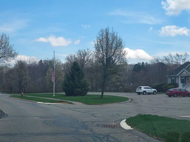 30 - 30 Horne Way, Condo with 3 bedrooms, 2 bathrooms and 2 parking in Millbury MA | Image 30
