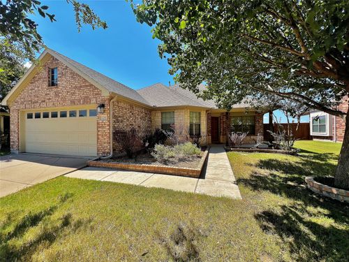 7235 La Mancha, Grand Prairie, TX, 75054-6516 | Card Image