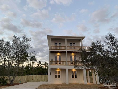 1557 Winding Shore Dr, Gulf Breeze, FL, 32563-9094 | Card Image