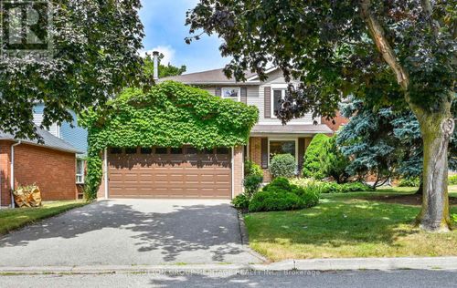 10 Plowman Dr, Ajax, ON, L1S6R6 | Card Image