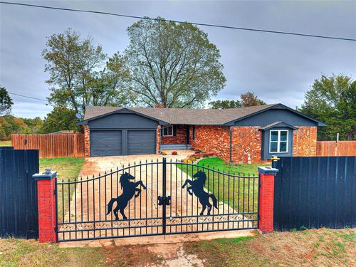 9009 144th Street, Lexington, OK, 73051 | Card Image