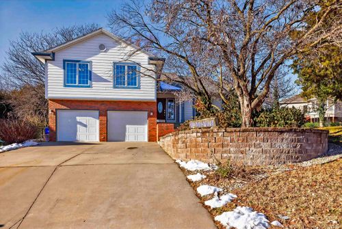 3912 Barbara Ln, Manhattan, KS, 66503-7573 | Card Image