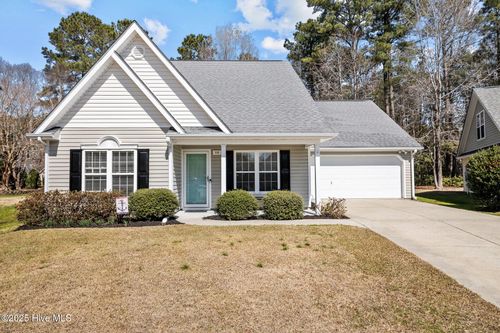 110 Valais Ct, New Bern, NC, 28562-8995 | Card Image