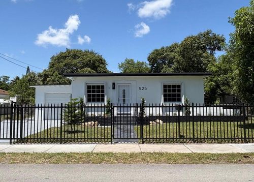 525 Ne 126th Street, North Miami, FL, 33161 | Card Image