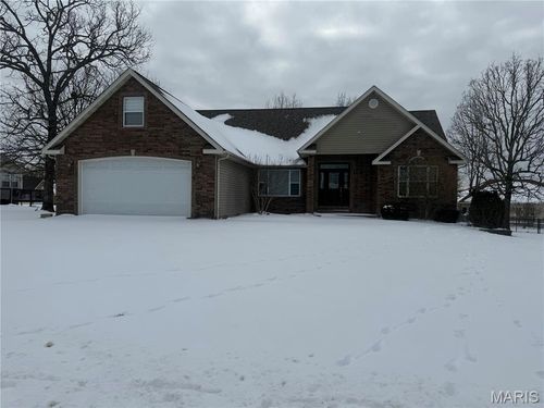 102 Oak Ct, Saint Robert, MO, 65584-8615 | Card Image