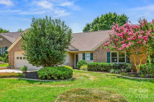 318 Hidden Creek Circle, Salisbury, NC, 28144 | Card Image