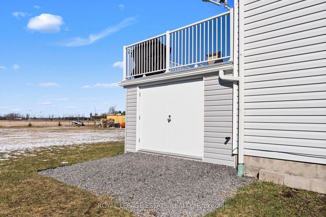 4318 County Rd 6, House other with 3 bedrooms, 2 bathrooms and 6 parking in Yarker ON | Image 27