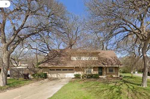 2123 Greenbriar Ln, Plano, TX, 75074-4656 | Card Image