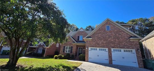 205 Cabot Dr, Winston-Salem, NC, 27103-6097 | Card Image
