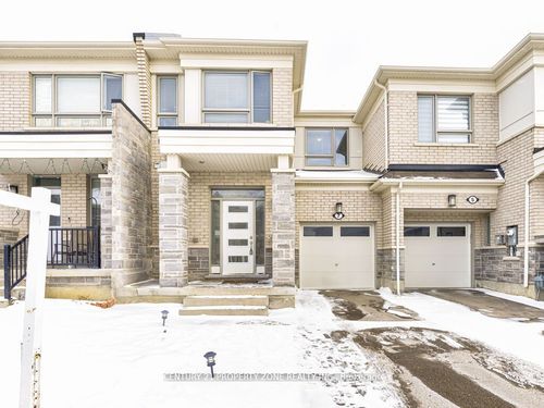 7 Circus Cres, Brampton, ON, L7A5E3 | Card Image