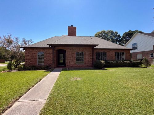 1102 Londonderry Ave, Friendswood, TX, 77546-5334 | Card Image