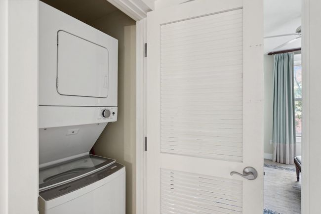 Laundry | Image 25