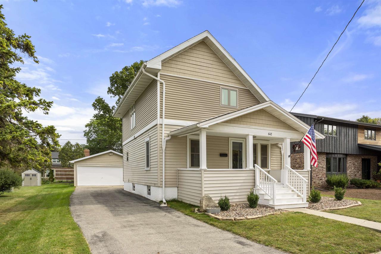 Congress St, Neenah, WI 54956