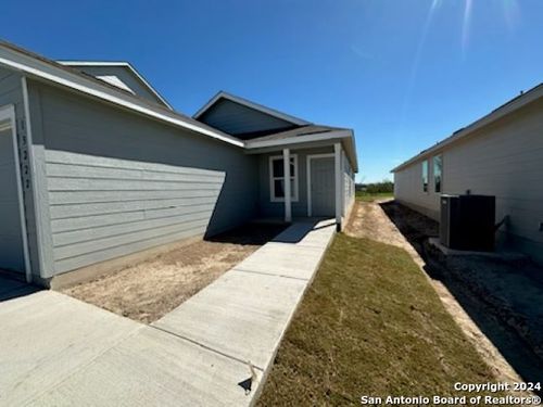 13222 Dutra Rd, San Antonio, TX, 78221-4495 | Card Image