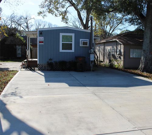 a-4214 A Fuqua St, Bacliff, TX, 77518-1332 | Card Image
