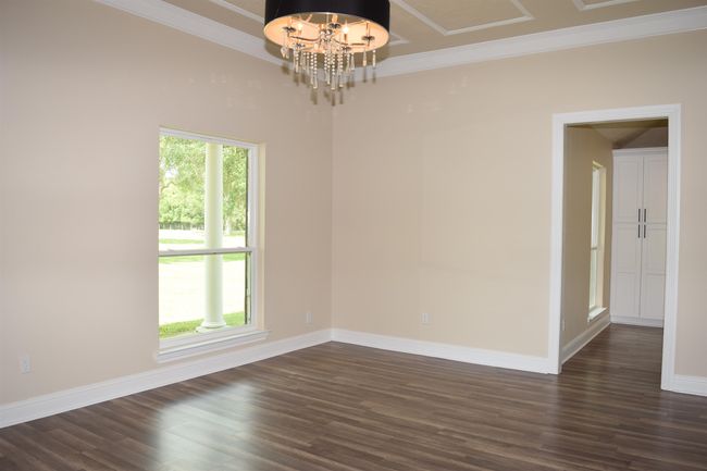 17647 Wise Rd, House other with 3 bedrooms, 3 bathrooms and null parking in Winnie TX | Image 4