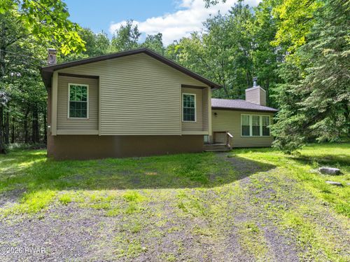 182 Southwynd Dr, Milford, PA, 18337-5076 | Card Image