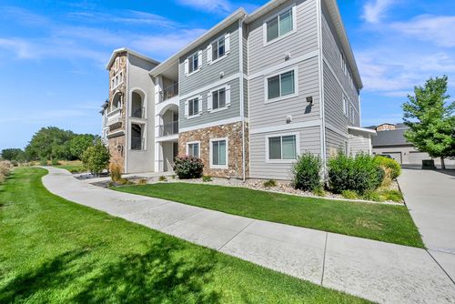 249 W Ridge Rd, Saratoga Springs, UT, 84045-6407 | Card Image