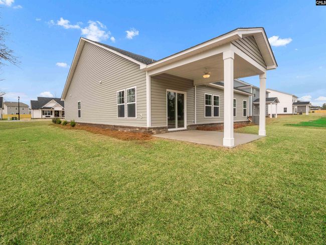 402 Raglins Way, House other with 3 bedrooms, 2 bathrooms and null parking in Lugoff SC | Image 9
