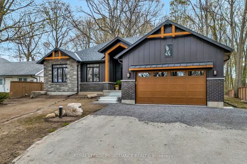 158 Pine Hill Cres, Stirling, ON, K0K3E0 | Card Image