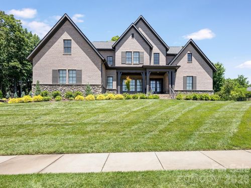 1115 Shelton Oaks Ct, Matthews, NC, 28105-5159 | Card Image