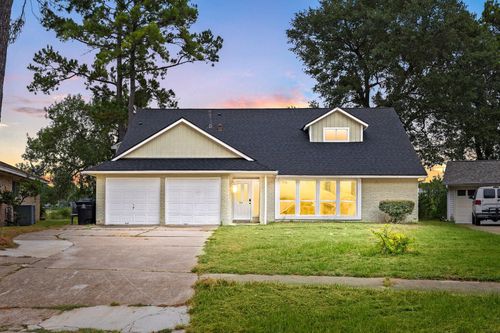 5914 Lawn Ln, Houston, TX, 77088-5418 | Card Image