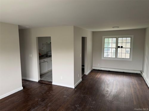 18 N 15th St, Wyandanch, NY, 11798-2302 | Card Image