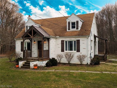 13849 Painesville Warren Rd, Painesville, OH, 44077-9736 | Card Image