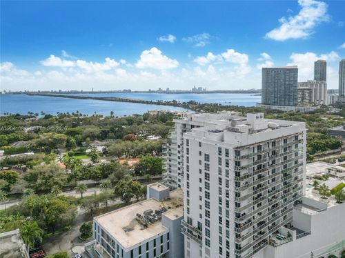301-4250 Biscayne Blvd, Miami, FL, 33137-3268 | Card Image