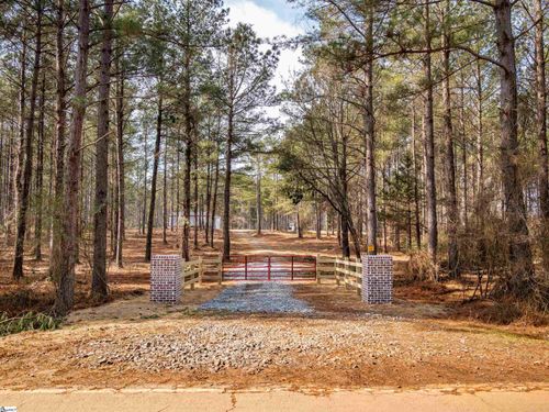 011 Mill Pine Rd, Liberty, SC, 29657 | Card Image