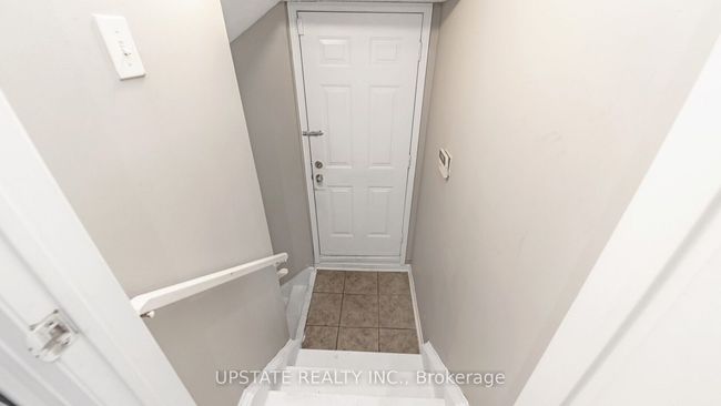 6 Mannel Cres, House other with 6 bedrooms, 4 bathrooms and 4 parking in Brampton ON | Image 34