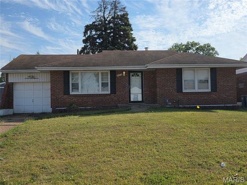 9418 Pattonwood Dr, Jennings, MO, 63136-5132 | Card Image