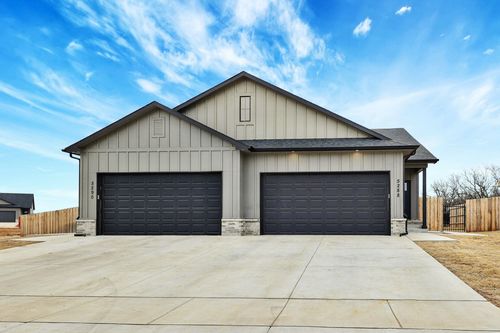 5288 Pinecrest Ct N, Bel Aire, KS, 67220 | Card Image