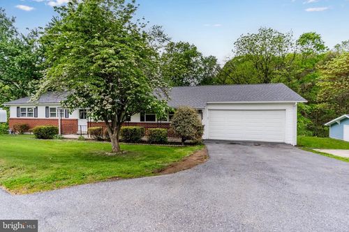 2228 Kohn Rd, HARRISBURG, PA, 17110-9603 | Card Image
