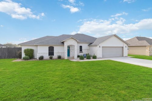 527 Monte Vista Dr, Pleasanton, TX, 78064-4539 | Card Image