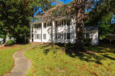 View of front of home featuring a front lawn | Image 3