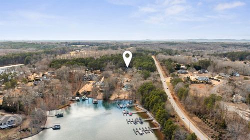 104 Emerald Point Dr, Seneca, SC, 29672-6855 | Card Image