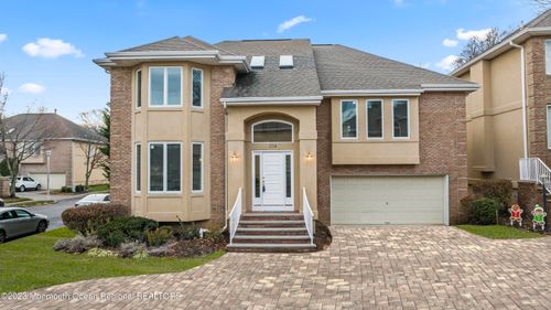 104 Carmel Ct, Holmdel, NJ, 07733-2547 | Card Image
