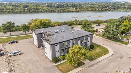 15-2106 Ste Cecilia Ave, Saskatoon, SK, S7M0P2 | Card Image