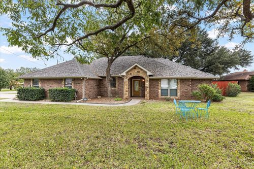 1609 Cheyenne Trl, Granbury, TX, 76048-6150 | Card Image
