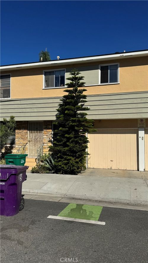 2-947 Broadway Ct, Long Beach, CA, 90802 | Card Image
