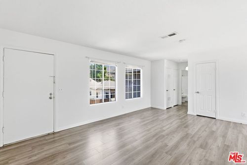 c-1707 Keeler St, Burbank, CA, 91504-3593 | Card Image