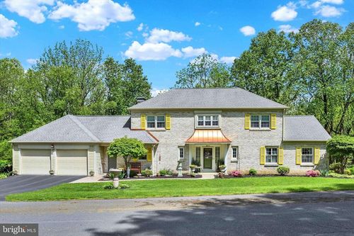 837 Kiehl Dr, LEMOYNE, PA, 17043-1201 | Card Image