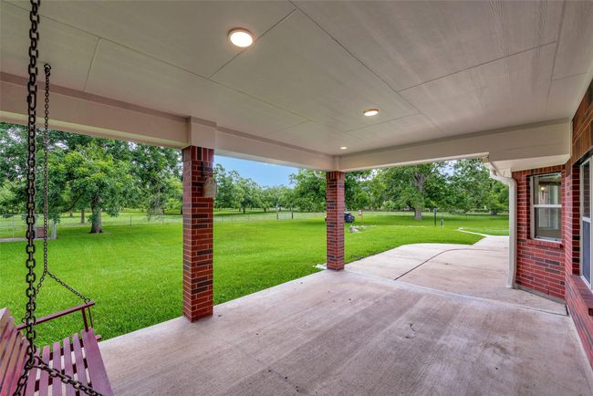 36155 County Line Rd, Home with 3 bedrooms, 3 bathrooms and 2 parking in Brookshire TX | Image 41