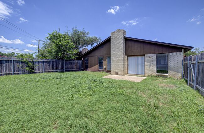 A - 1200 Westcott Dr, Home with 2 bedrooms, 2 bathrooms and 2 parking in Round Rock TX | Image 16