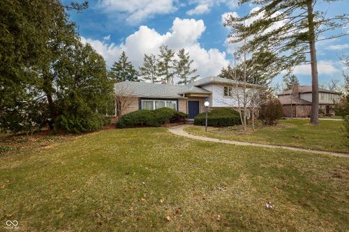 7347 Hampstead Ln, Indianapolis, IN, 46256-2365 | Card Image