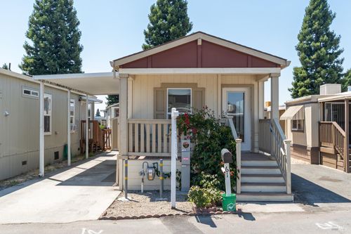 61 Romani Ct, Santa Rosa, CA, 95407-6847 | Card Image