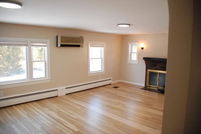 31 Bow Center Rd, House other with 3 bedrooms, 1 bathrooms and null parking in Bow NH | Image 5
